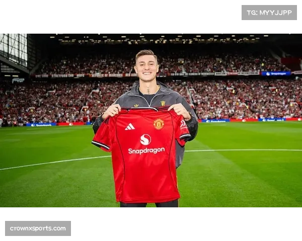 曼联谢什科与姆伯莫各入9球，进攻点分散提升整体威胁